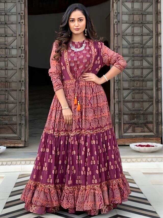 Tridha Choudhury in Long Kurtis